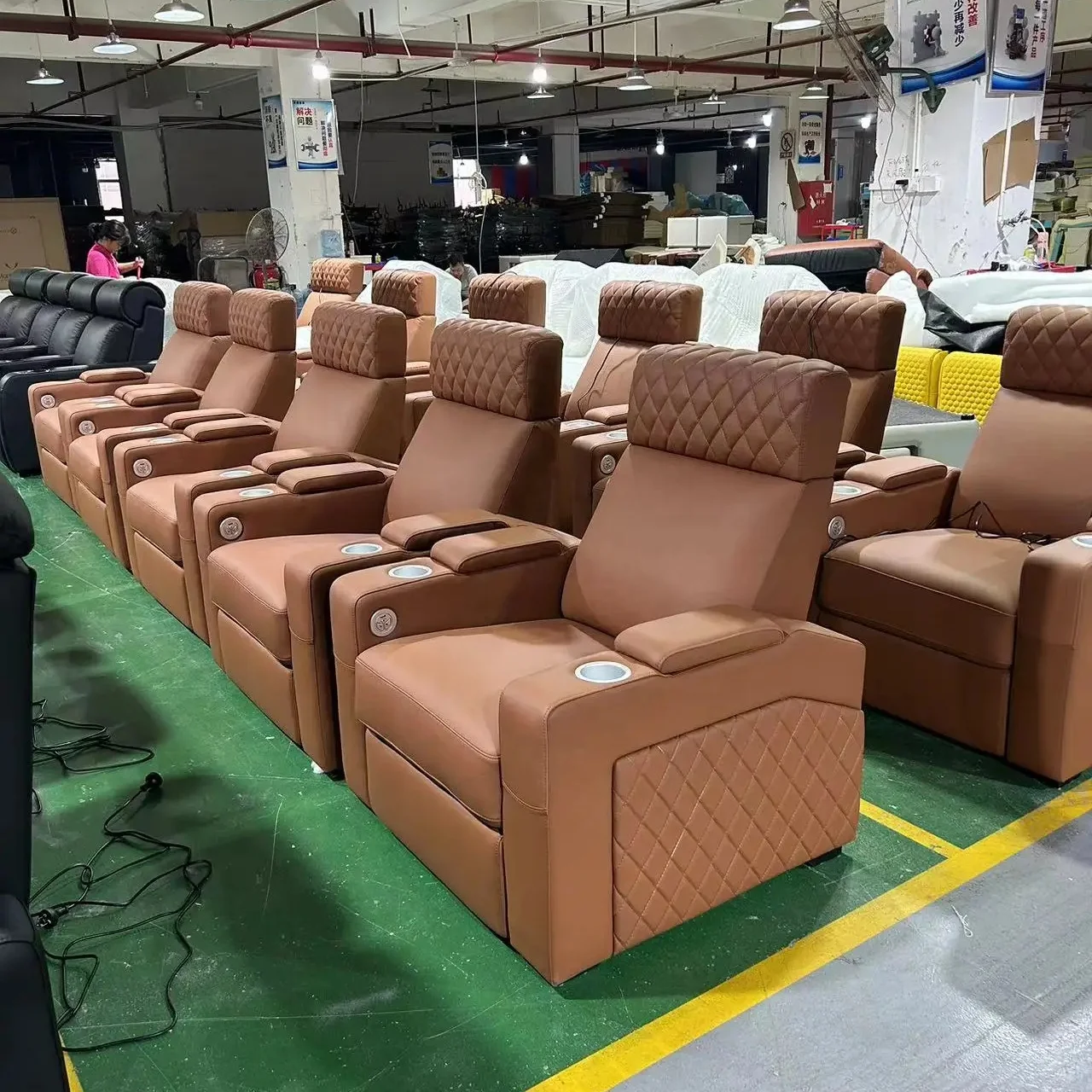Home Cinema Design - -yeni Tasarım Ev Sineması Oturma Gerçek